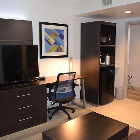 Holiday Inn Express Philadelphia Ne-Bensalem By Ihg Экстерьер фото