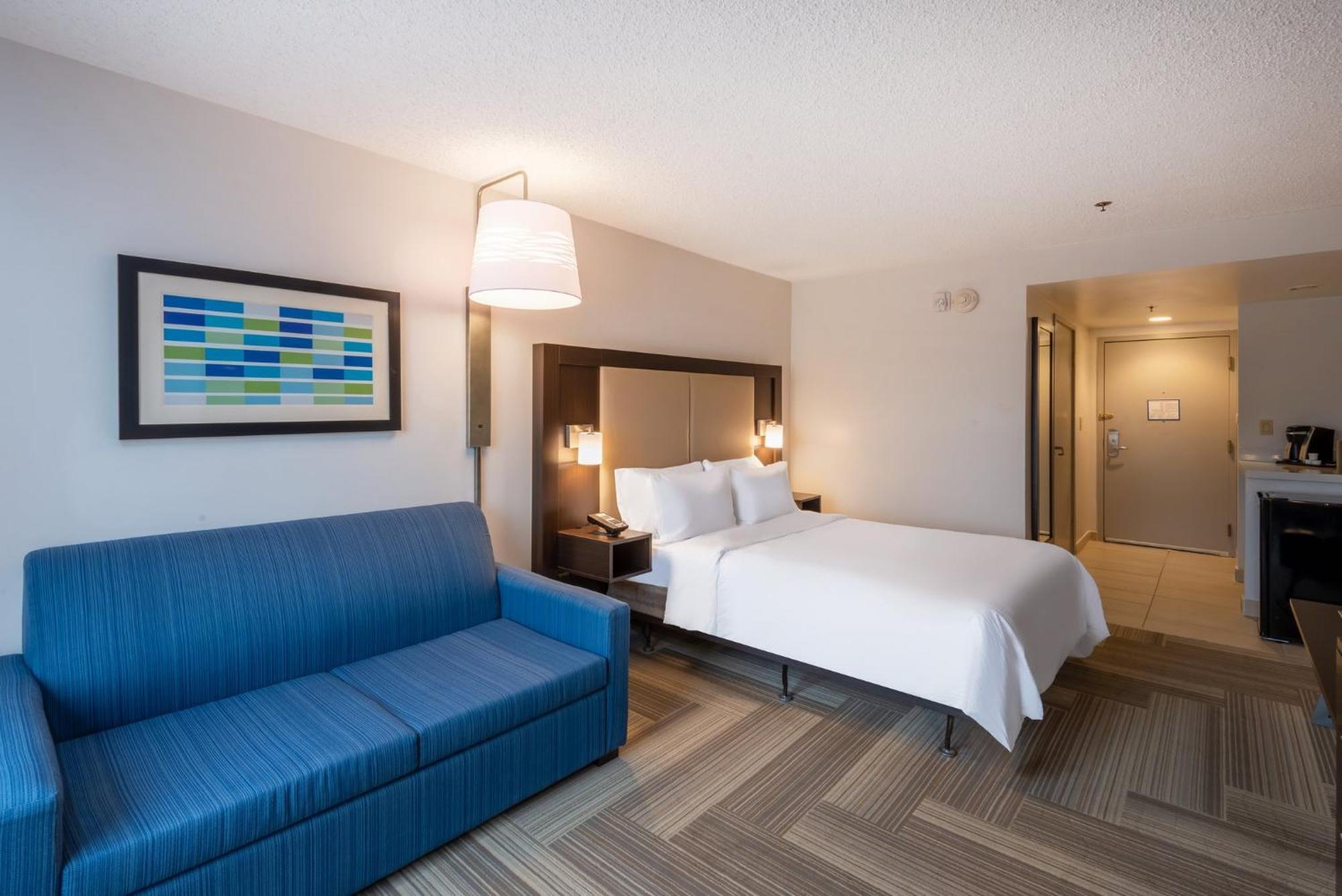 Holiday Inn Express Philadelphia Ne-Bensalem By Ihg Экстерьер фото